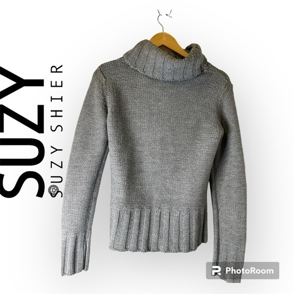 Suzy Shier Sweaters - Suzy Shier Knit Sweater US S